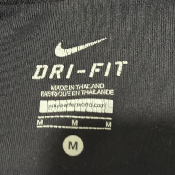 Nike Dri-FIT Black Capris M Womens Athletic Pants - Picture 2 of 7